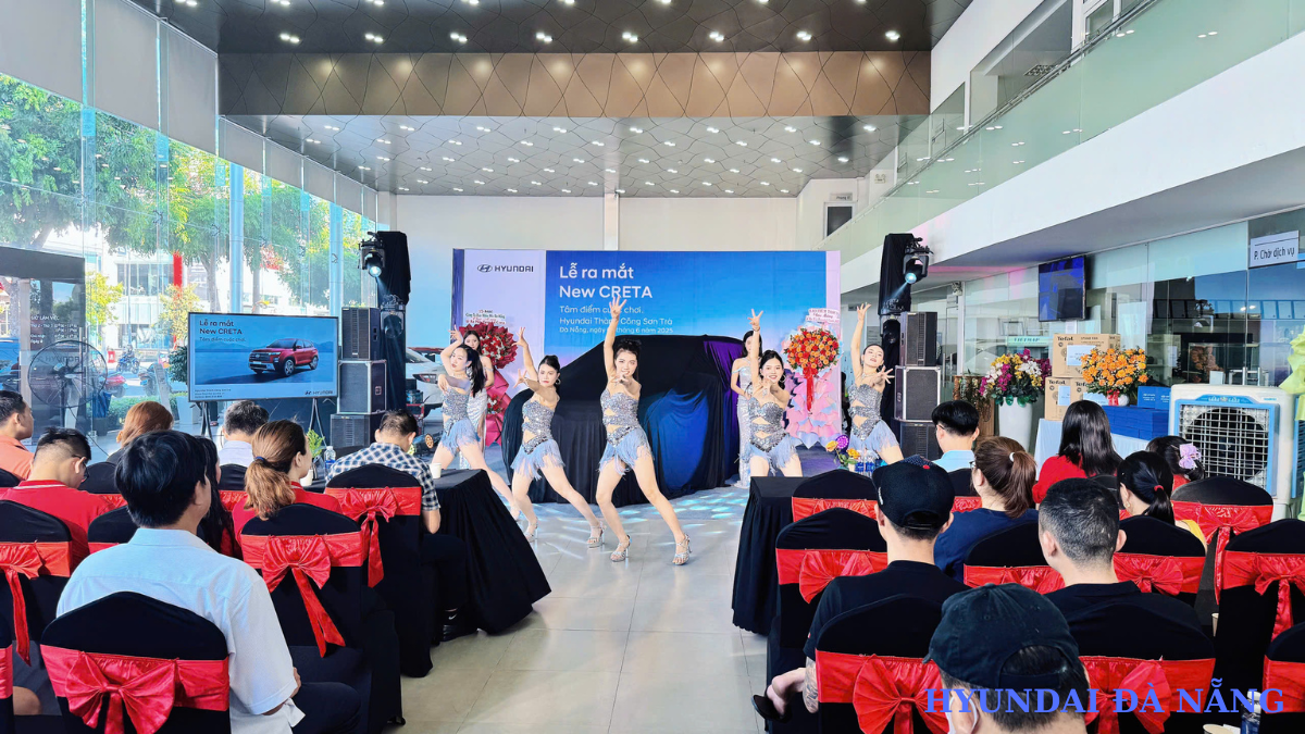 ra mắt hyundai creta 2025